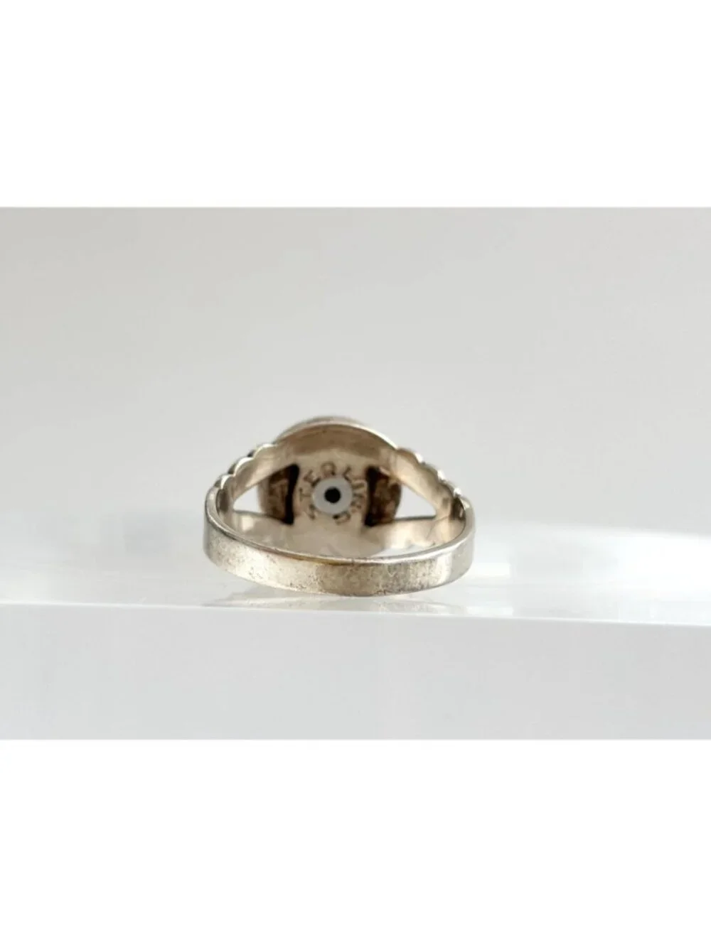 Green Turquoise Cabochon Inlaid Sterling Silver 925 Vintage Ring - sz 5.25